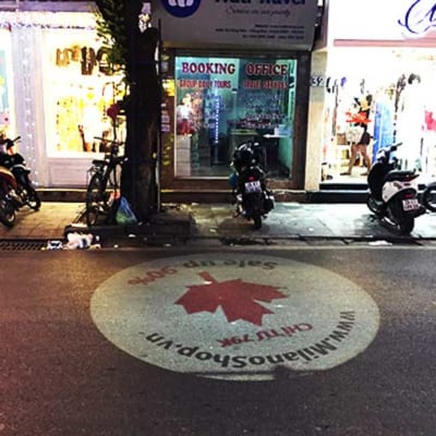 den-chieu-logo-ngoai-troi-lg3-80woh-logo-1